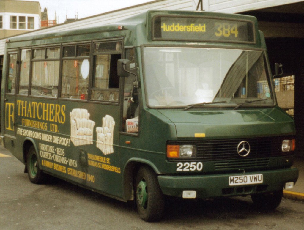 Kingfisher Huddersfield 2250 Mercedes M250 VWU matthew burton Flickr