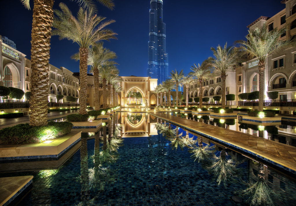 Late Night In Dubai a photo on Flickriver
