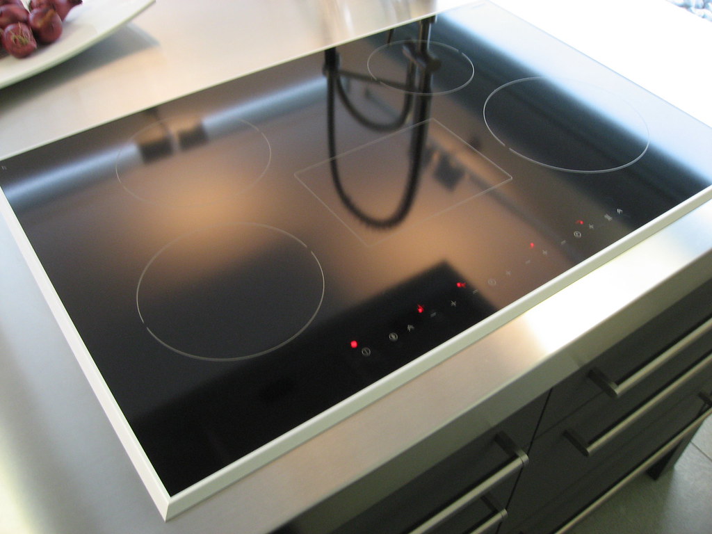 Gaggenau cooktop Trying to work out how it works. Kai Hendry Flickr
