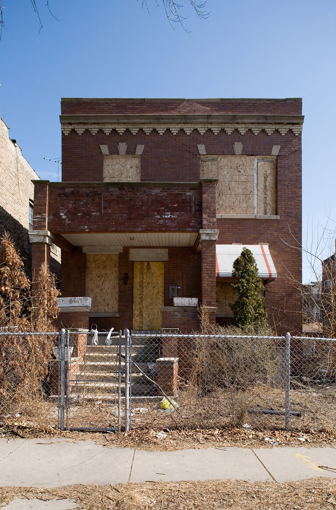 Fast Track 6537 S. Ingleside, Front This building was rec… Flickr