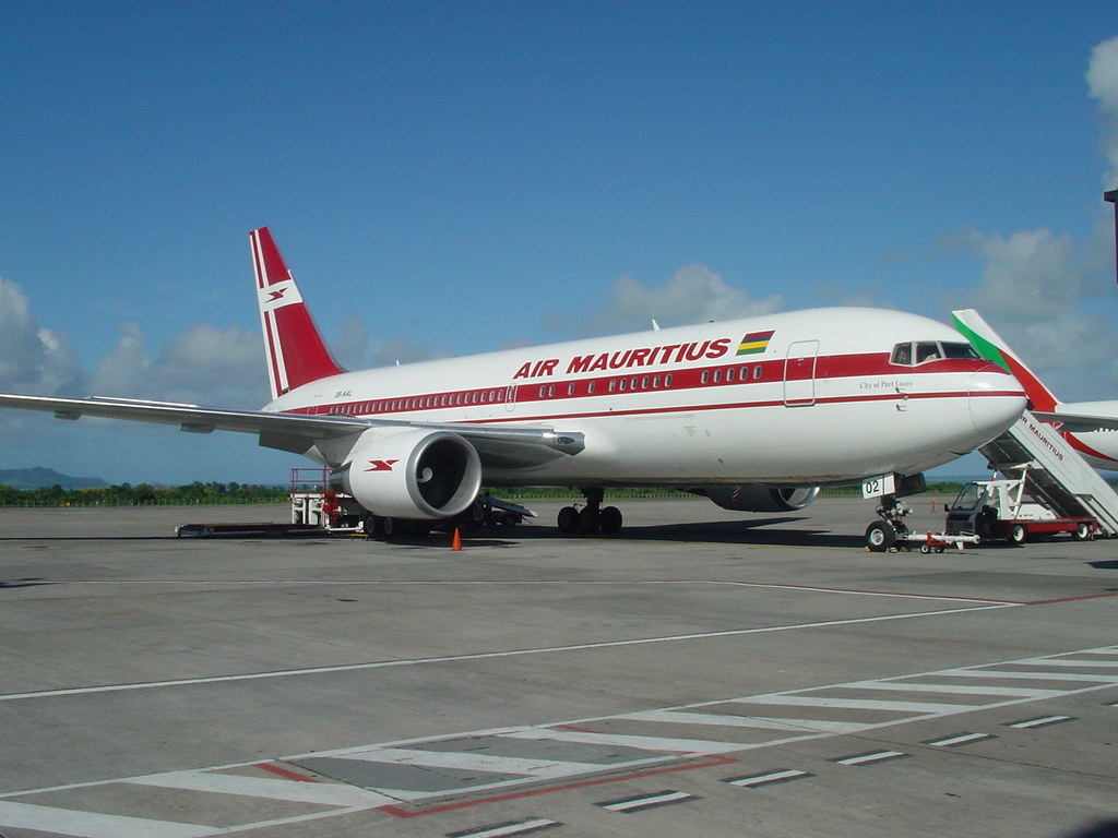 AIR MAURITIUS Air Mauritius at Plaisance Airport forzet Flickr