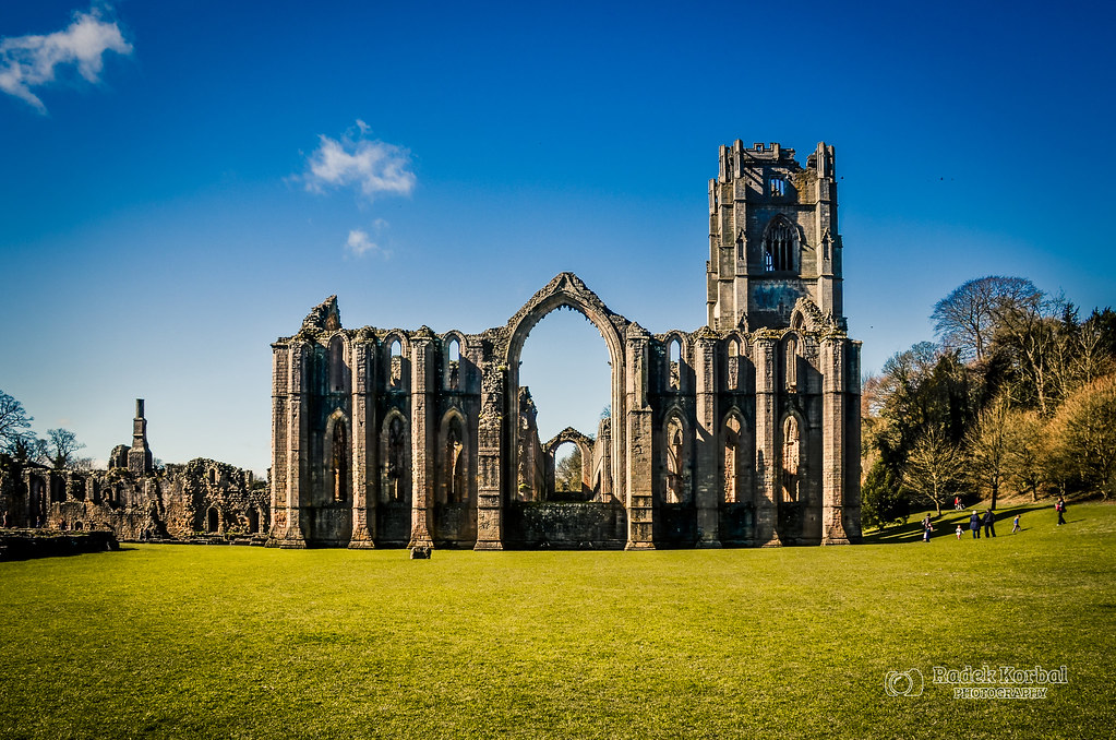 Fountains Abbey Ripon, North Yorkshire, UK Radek Korbal Flickr