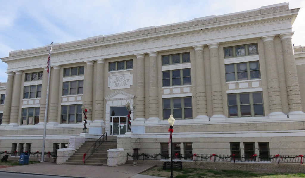 Walker County Courthouse (LaFayette, Charles E. B… Flickr