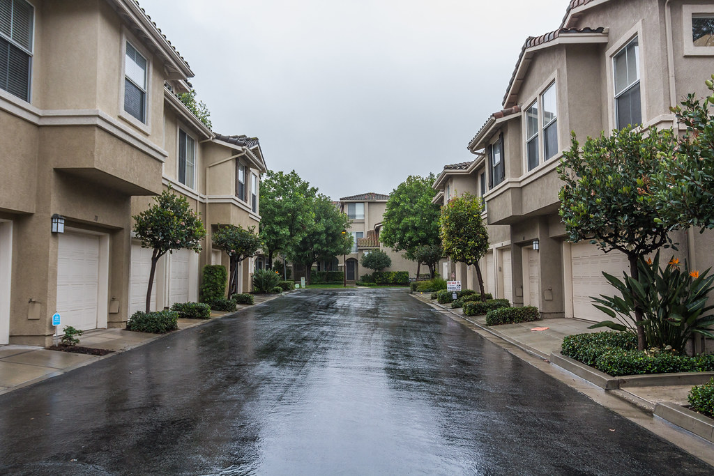 Rain in Irvine Oak Cree, Irvine, California Travel Archive Flickr