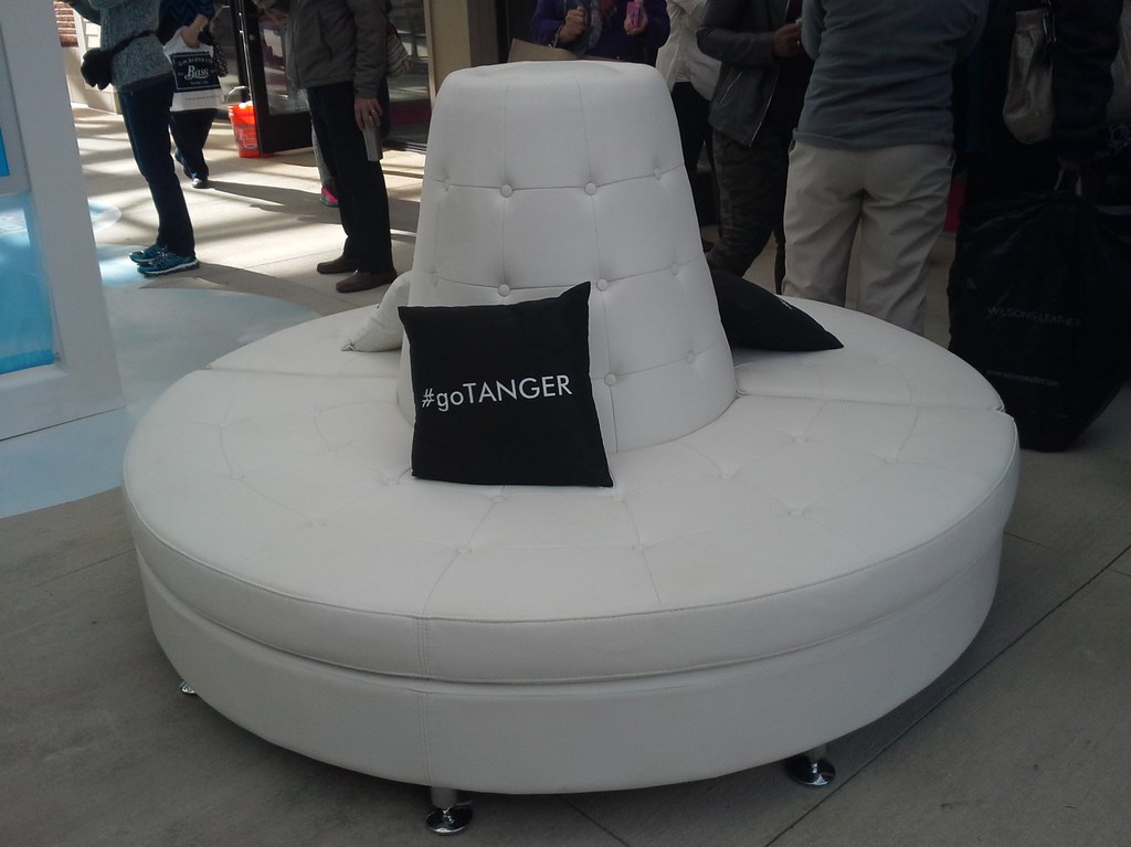 Plush at Tanger Southaven This looks a bit t… Flickr