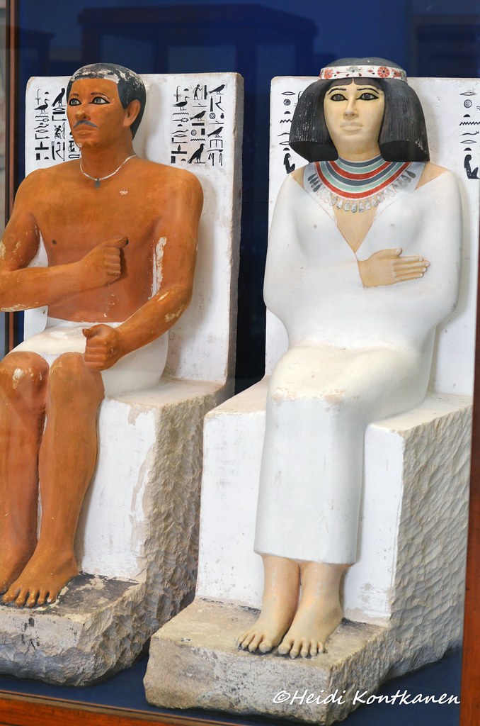 RaHotep and Nofret Statue of RaHotep and Nofret. Rahotep… Flickr