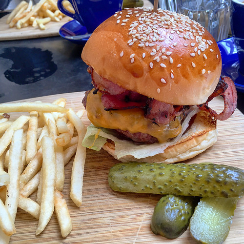 Speakeasy burger lunch at Speakeasy Kitchen in South Yarra… Flickr