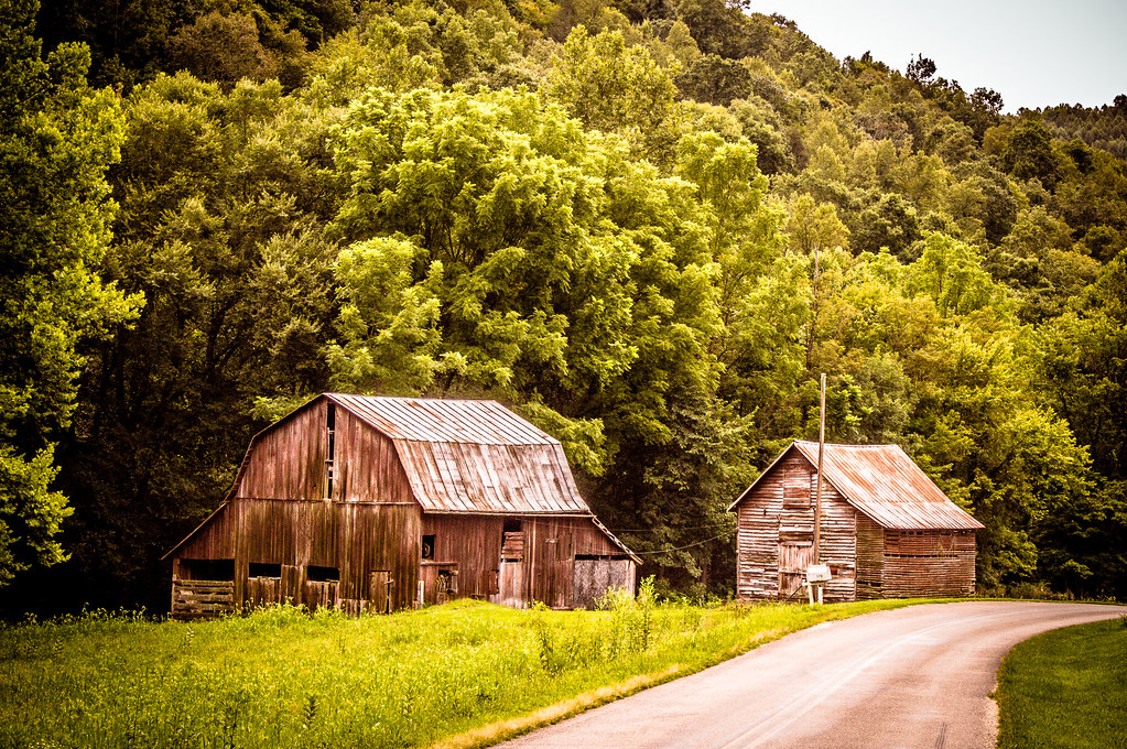 Tennesee barns near Watauga Lake Bob Brownlee Flickr