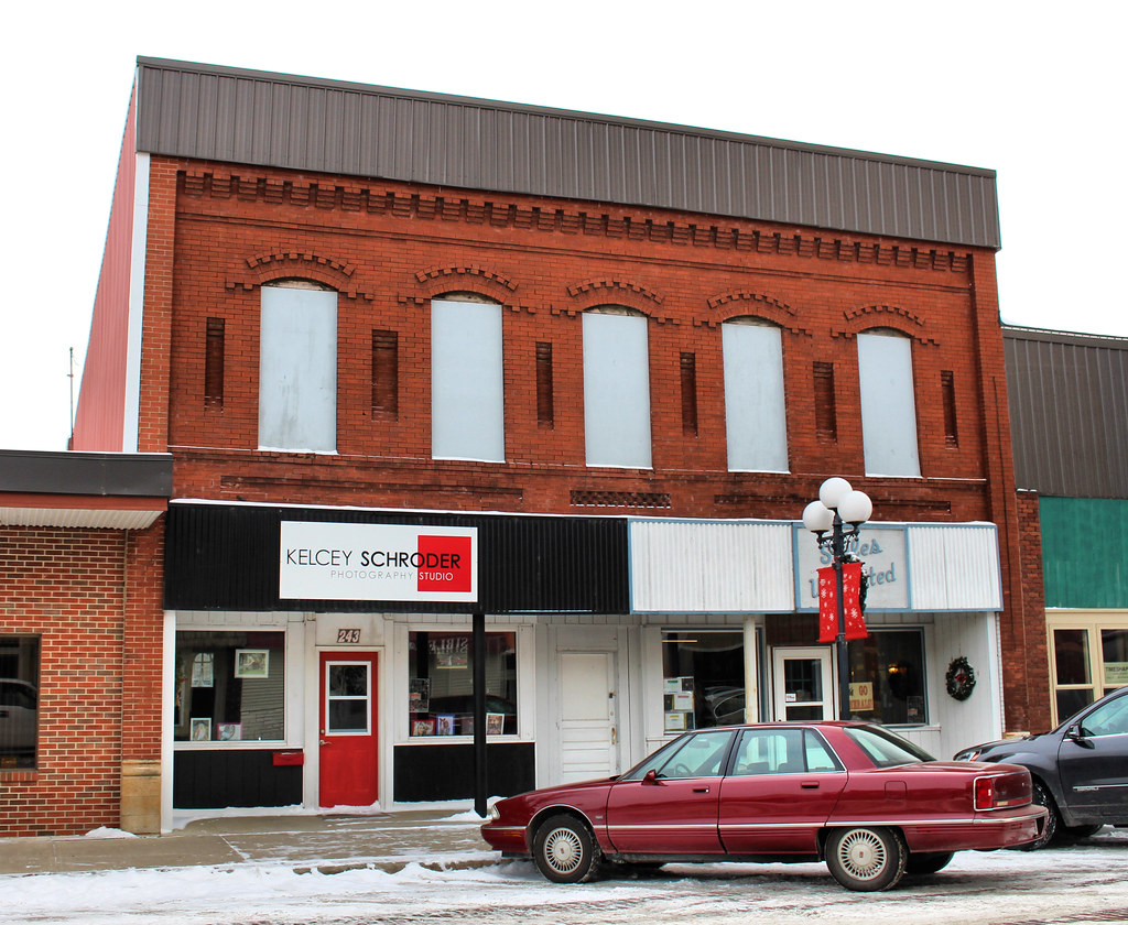 Downtown Building Sibley, IA Tom McLaughlin Flickr