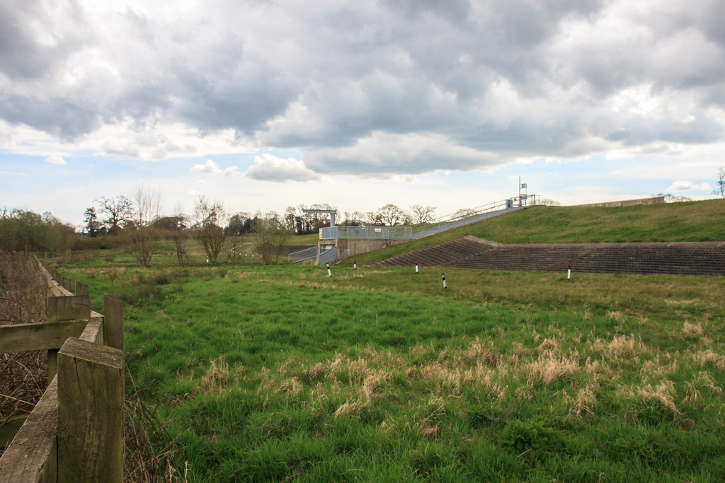 Norton Fitzwarren Dam Flickr