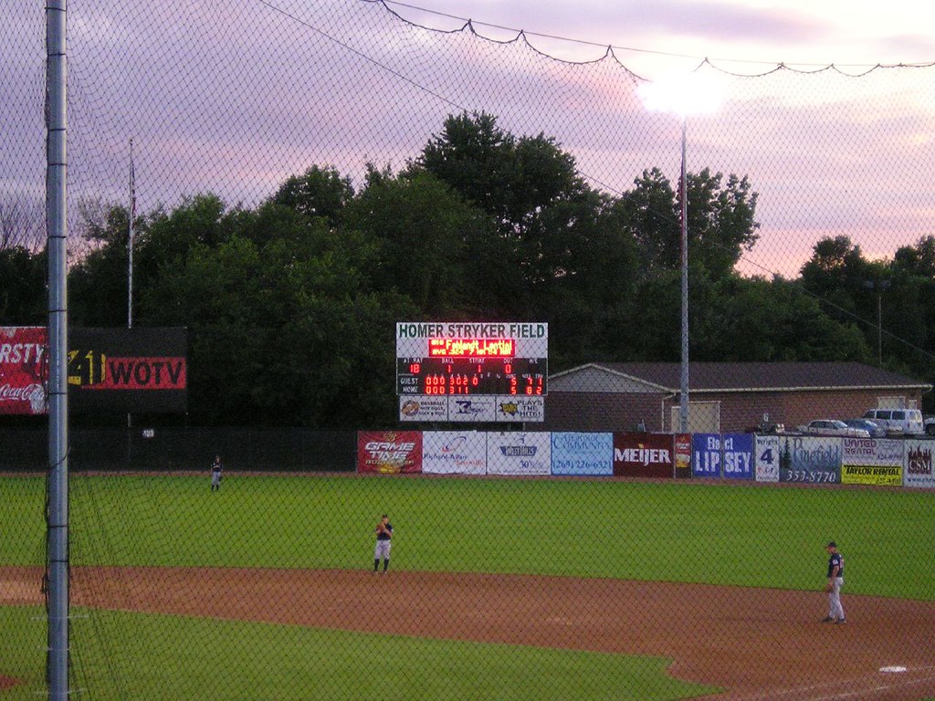 Kalamazoo Kings at home in 2004 at Homer Stryker Field Flickr