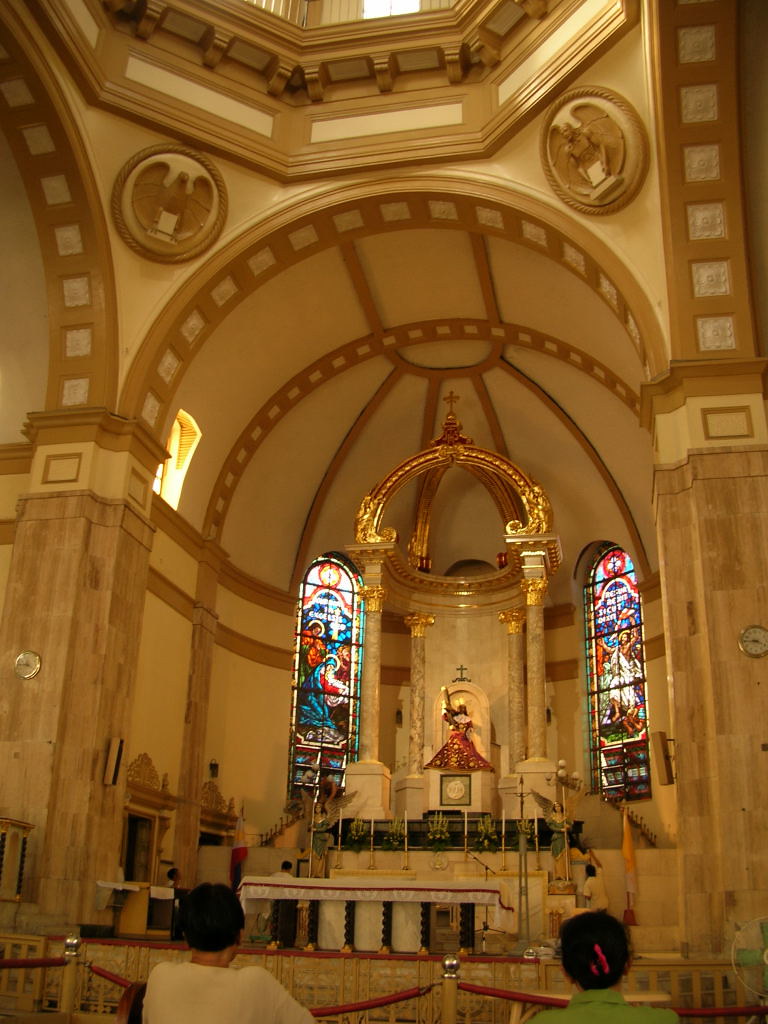 Quiapo Church Altar