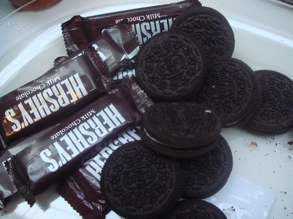 Bars of Hershey's and Oreo cookies For all the hungry F2Es… Flickr