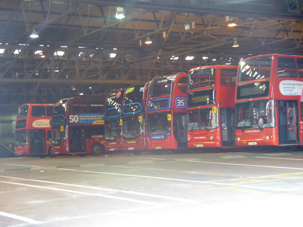 Yardley Wood Bus Garage A depiction of the deckers at Yard… Flickr