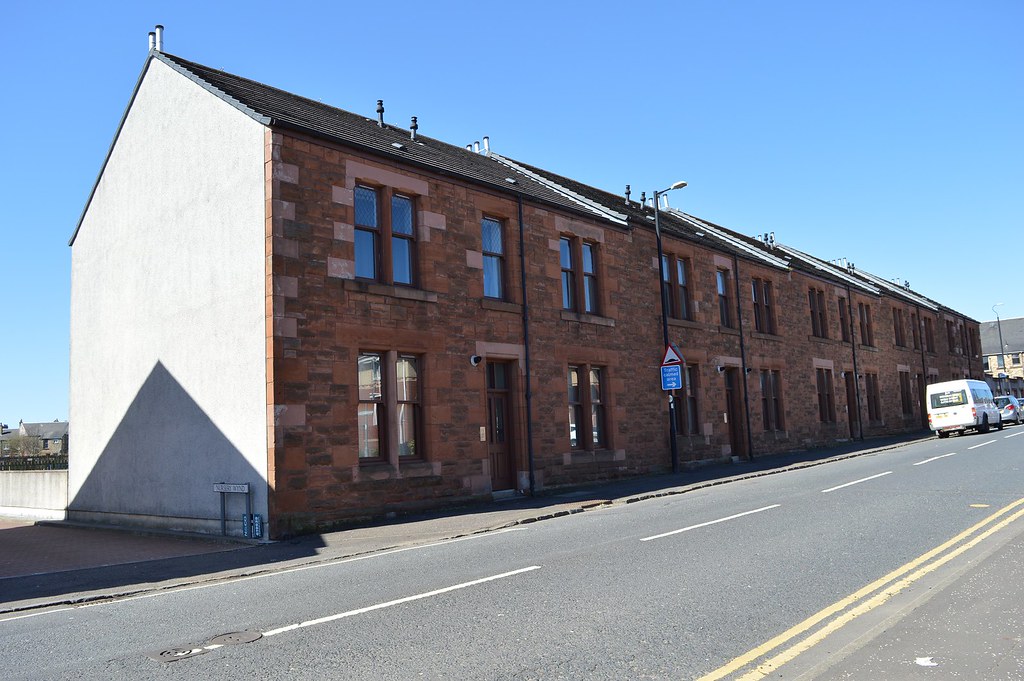 Nursery Avenue, Kilmarnock. Lower End. A nice block of old… Flickr