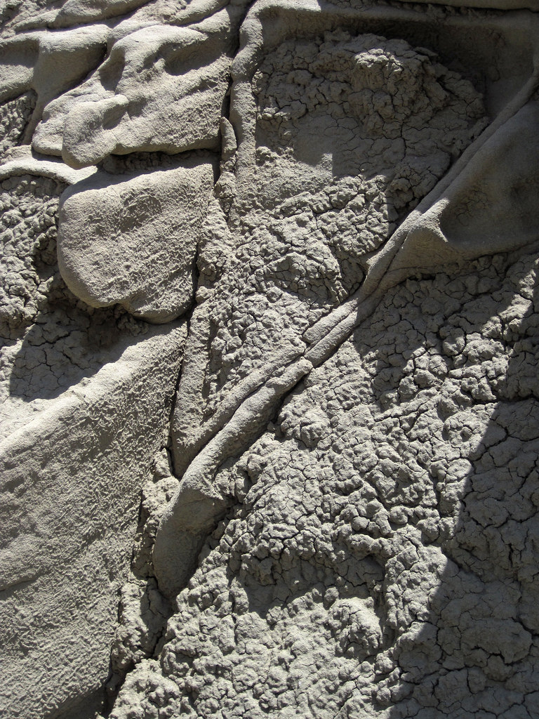 Differentially cemented & eroded sandstone (member C, Uint… Flickr