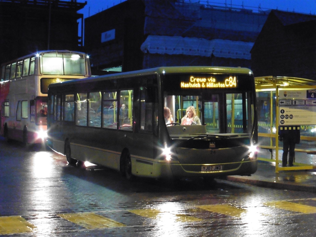 Centro to Crewe Seen here at Chester Bus Exchange is Route… Flickr