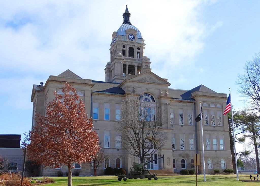 IL, EurekaU.S. 24 Woodford County Court House Ronald Reag… Flickr