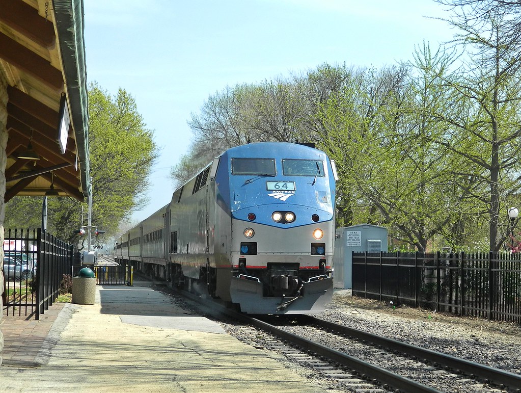 Amtrak 64 Dwight,IL 4/24/16 Carter Solberg Flickr