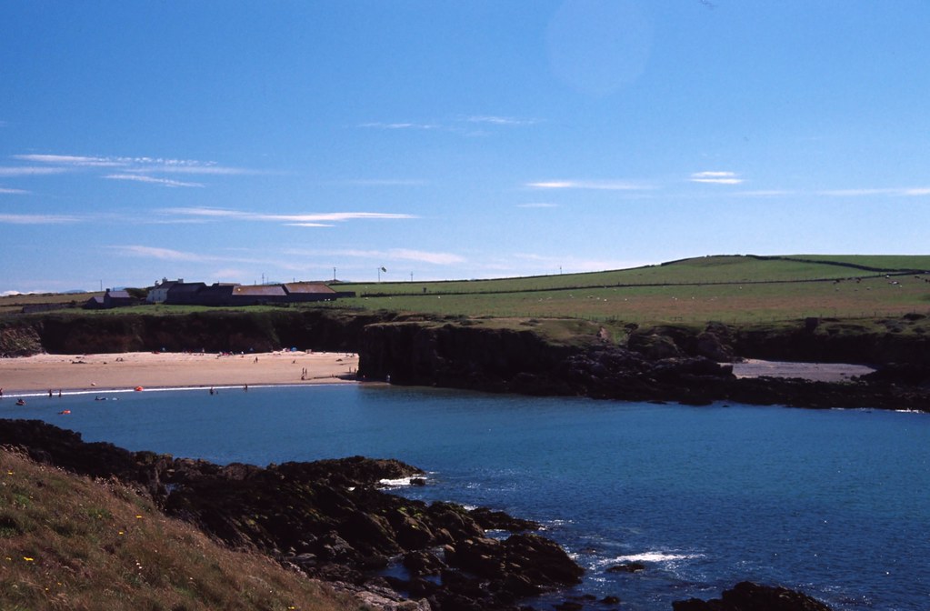 Cable Bay at Porth Trecastell, Anglesey Richard Burghause Flickr
