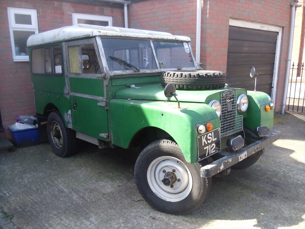 LAND ROVER,CHESTERFIELD. APRIL 1958. DAVID HINDS Flickr