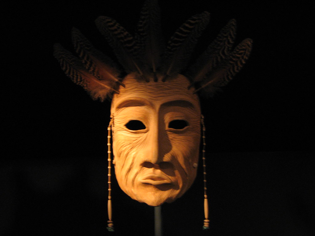 Mask at History Museum Modern native mask, Washington Stat… Flickr