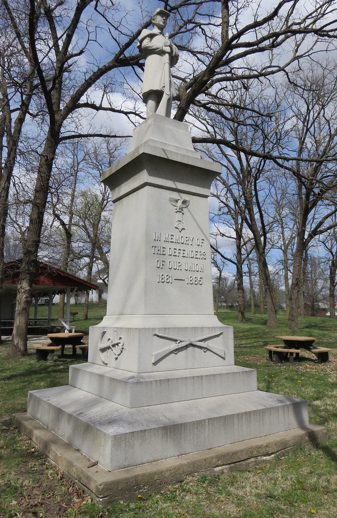 Taylor County Civil War Monument (Blockton, Iowa) Blockton… Flickr