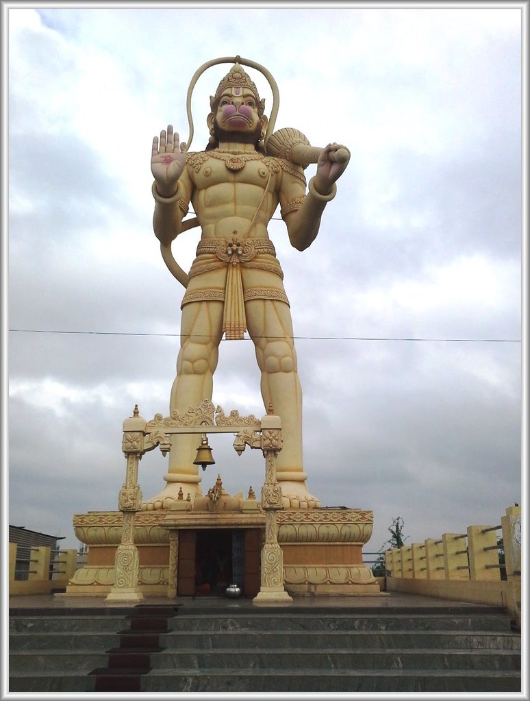 Hanuman Statue and Temple SkyHigh Big Hanuman Statue and … Flickr