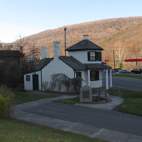 La Vale Tollgate House This brick building in La Vale, All… Flickr