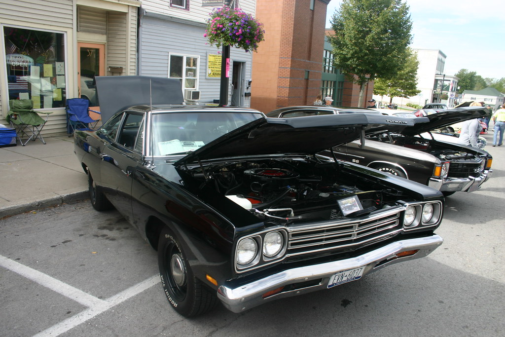 Akron Car Show 2011 022 Gary Swiatowy Flickr