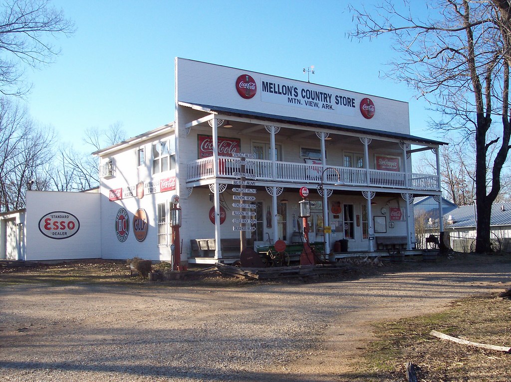 Mellon's Country Store Mellon's Country Store is located o… Flickr