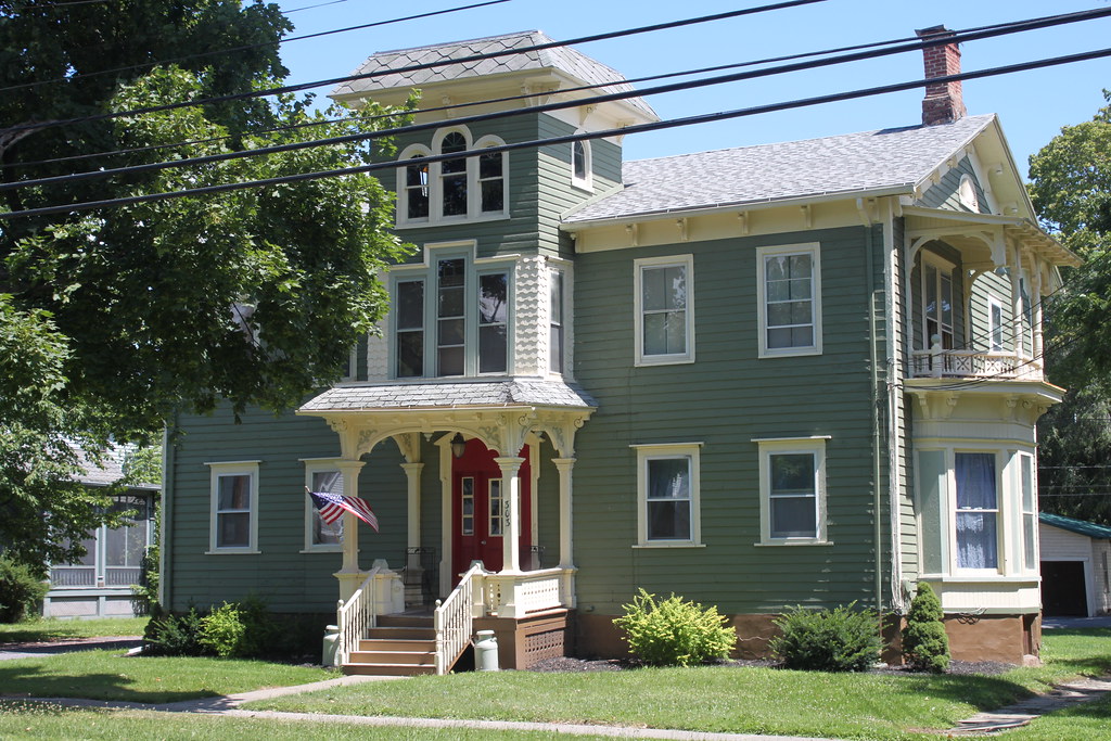 Victorian, Penn Yan, NY by Joseph Tumbex
