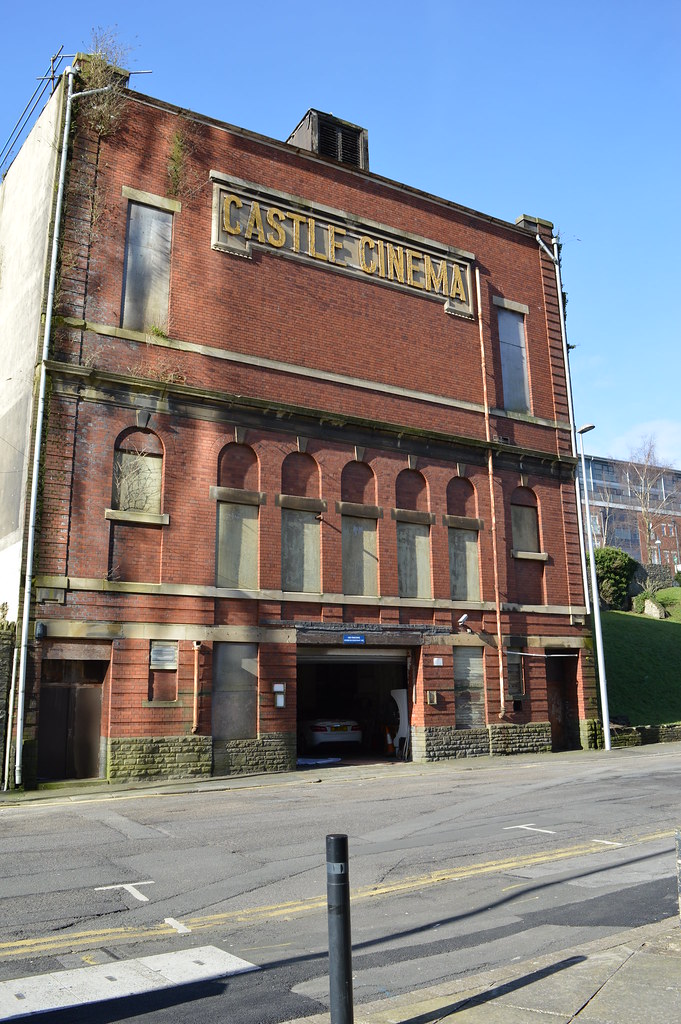 Swansea Castle Cinema Built 1913, last used as a cinema in… Flickr