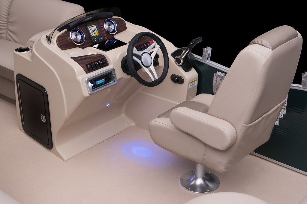 2016 Sweetwater Pontoon Boats by Godfrey 2016 Sweetwater P… Flickr