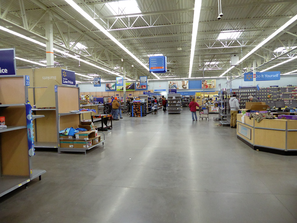Hartland Walmart Closing This is the General Merchandise s… Flickr
