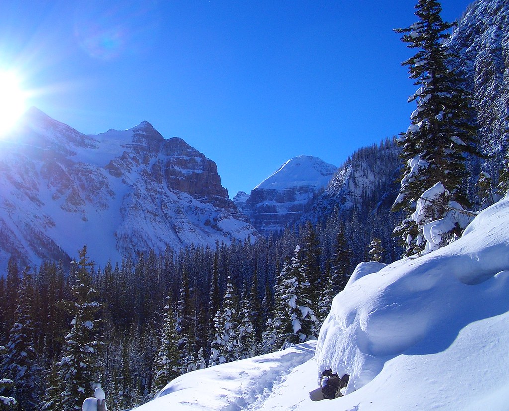 Snowy Sunburst Lake Louise, Alberta december_snowdrift Flickr
