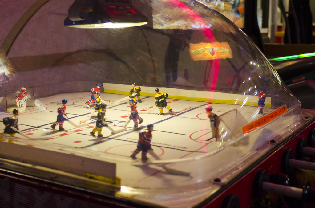 3/26/2016 Arlington, MA Lanes and Games bowling alley … Flickr