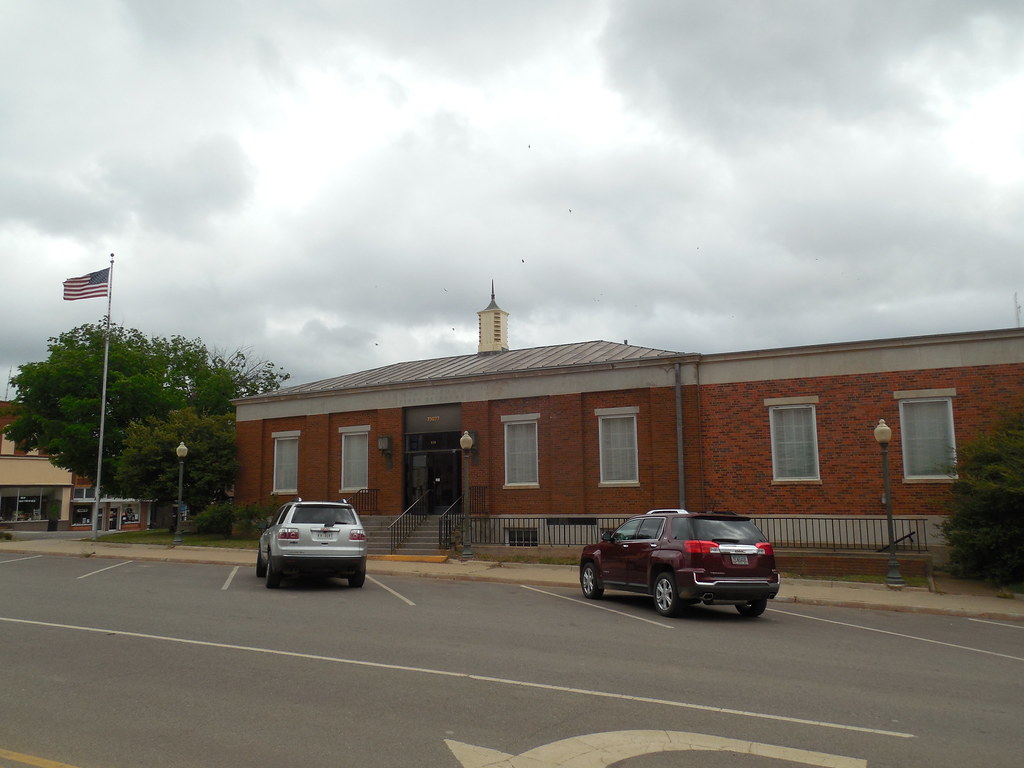 Perry, Oklahoma 73077 Constructed in 1938. New Deal mural… Flickr