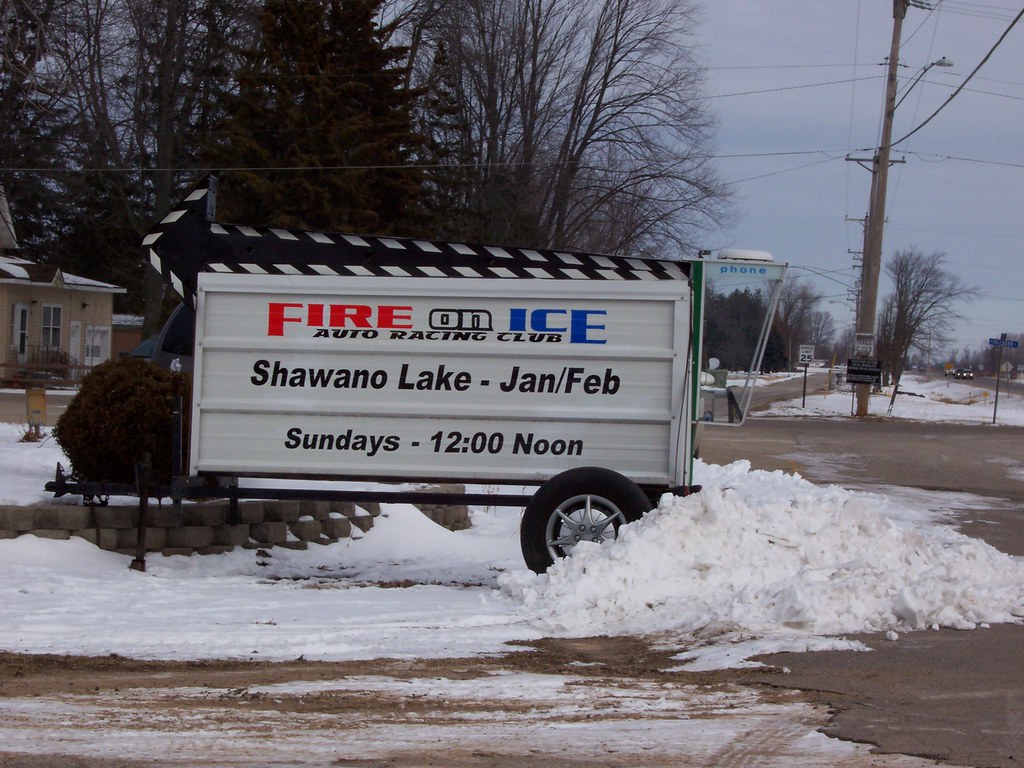 "Fire on Ice" Ice Racing on Shawano Lake (Cecil) 2.11.07 Flickr