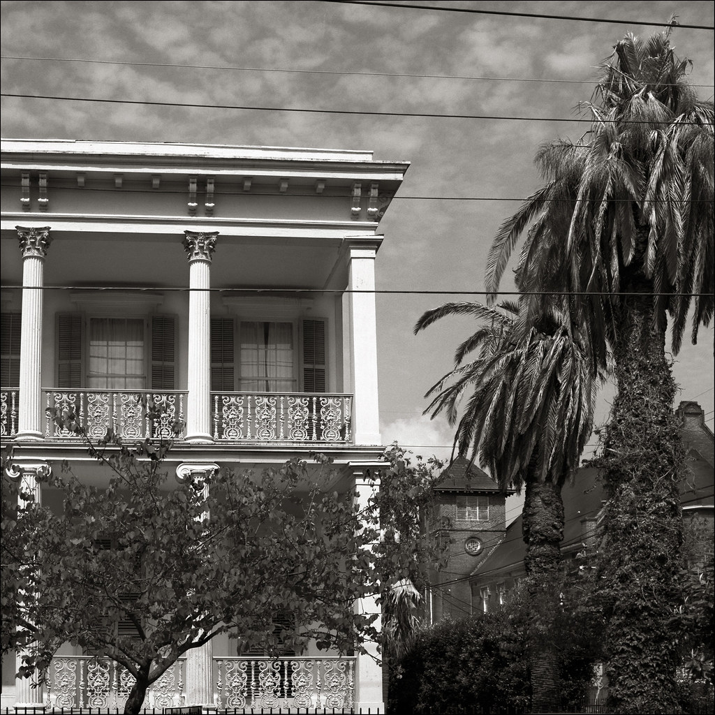 New Orleans 1984 lower garden district, townhouse St. Mary… Flickr