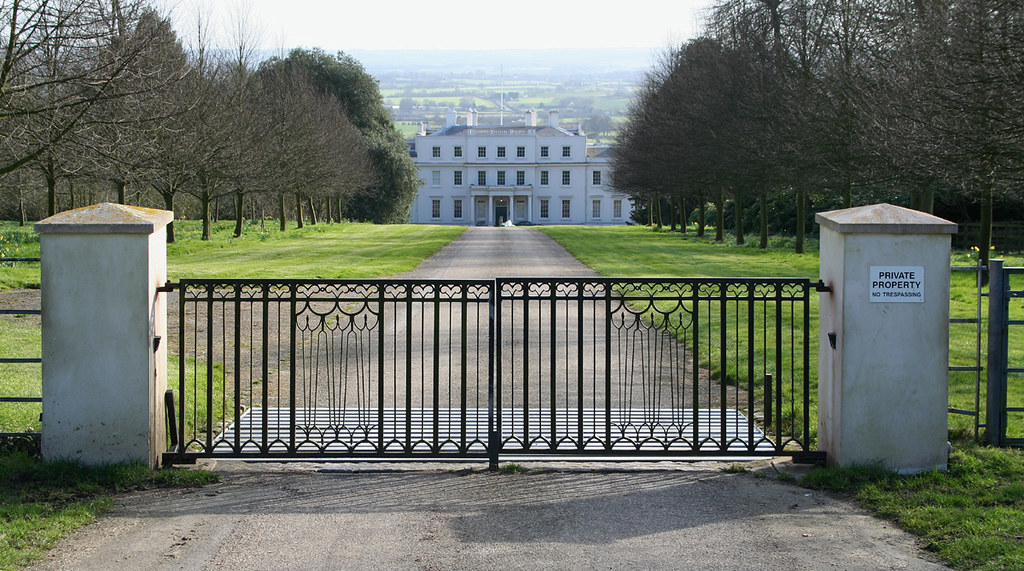 Linton Park House This picture is taken from the Greensand… Flickr