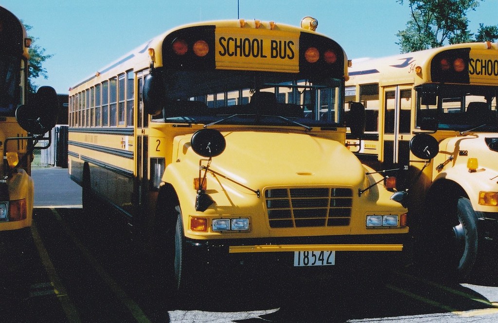 IMG_NEW_0005 Aurora City Schools 2 2005 Blue Bird Vision… Flickr