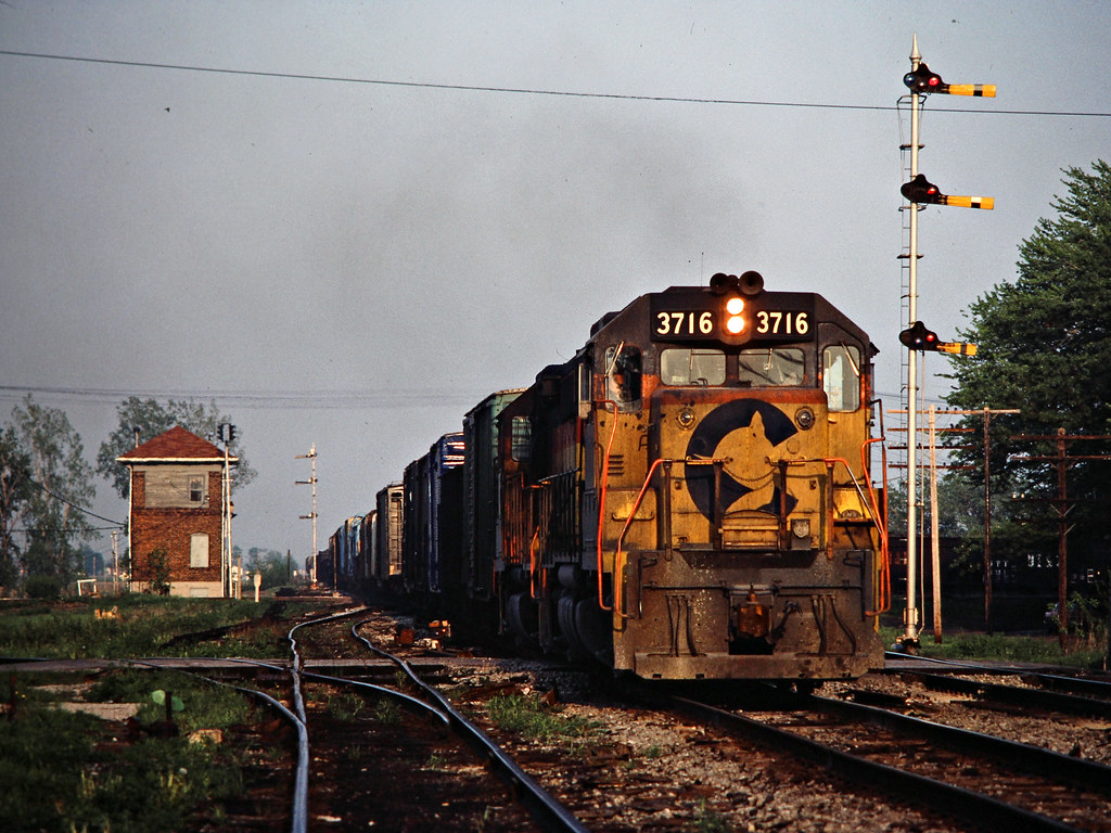 B&O, Hamler, Ohio, 1979 Westbound Baltimore and Ohio Railr… Flickr