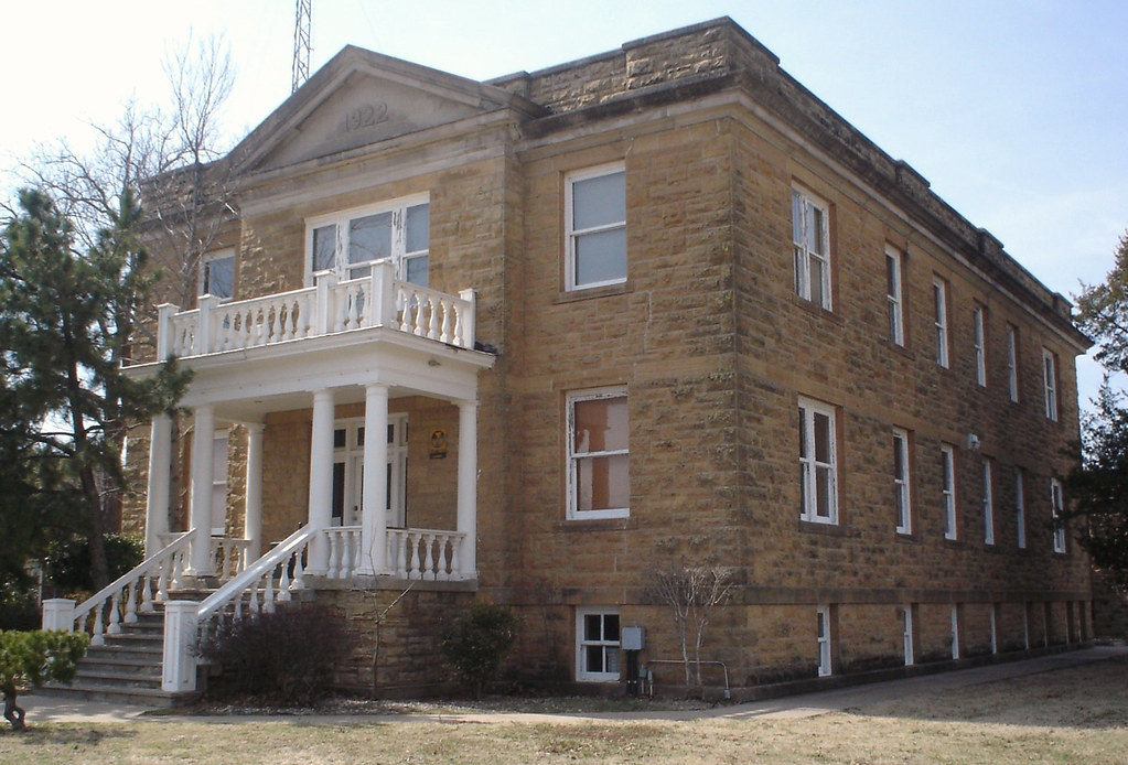 Old Osage Agency (Pawhuska, Oklahoma) This lovely natives… Flickr