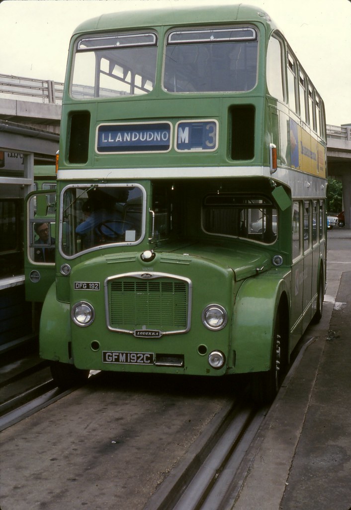 BS3570 GFM192C CROSVILLE GARAGE LLANDUDNO JUNCTION TUE 26.… Flickr