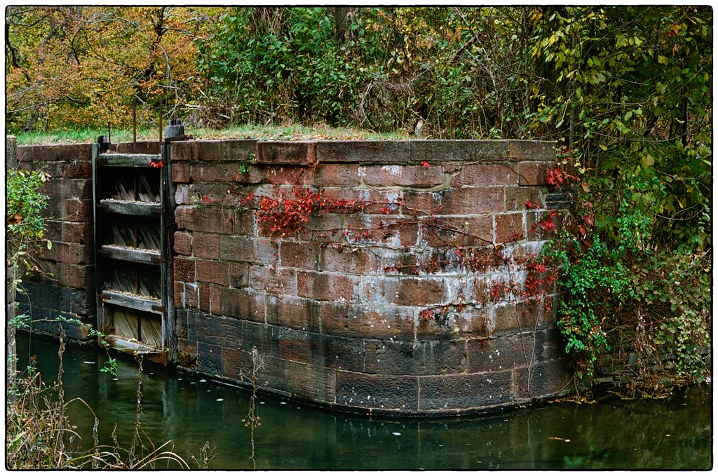 C&O Canal Lock 17 Potomac, MD Nikon F6 AFS Nikkor 16… Flickr