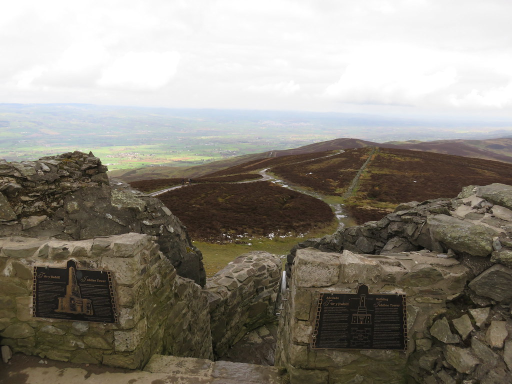 UK Wales Denbighshire Near LlanbedrDyffrynClwyd … Flickr