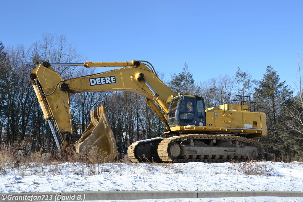 Deere 750 Excavator Trucks, Buses, & Trains by granitefan713 Flickr