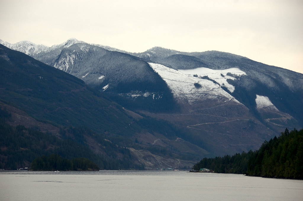 From the Earls CovetoSaltery Bay ferry, BC eyeye Flickr
