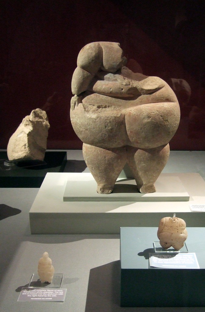 Valletta archeology museum fat women statues thousands of … Flickr